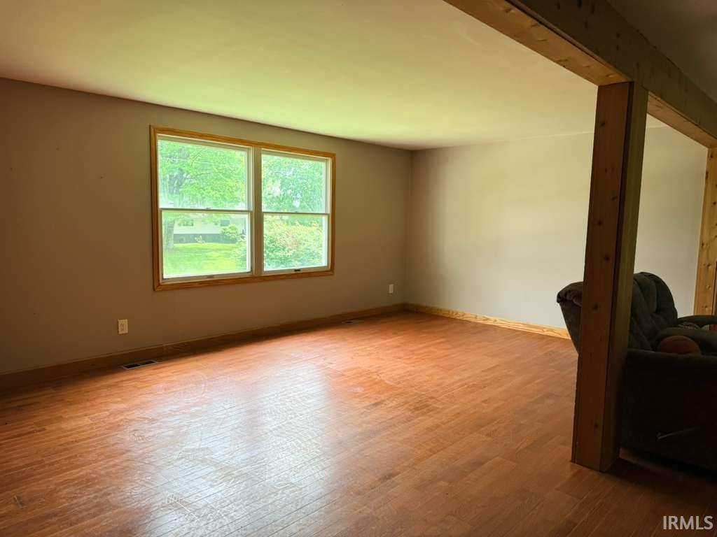 330 Burton Lane