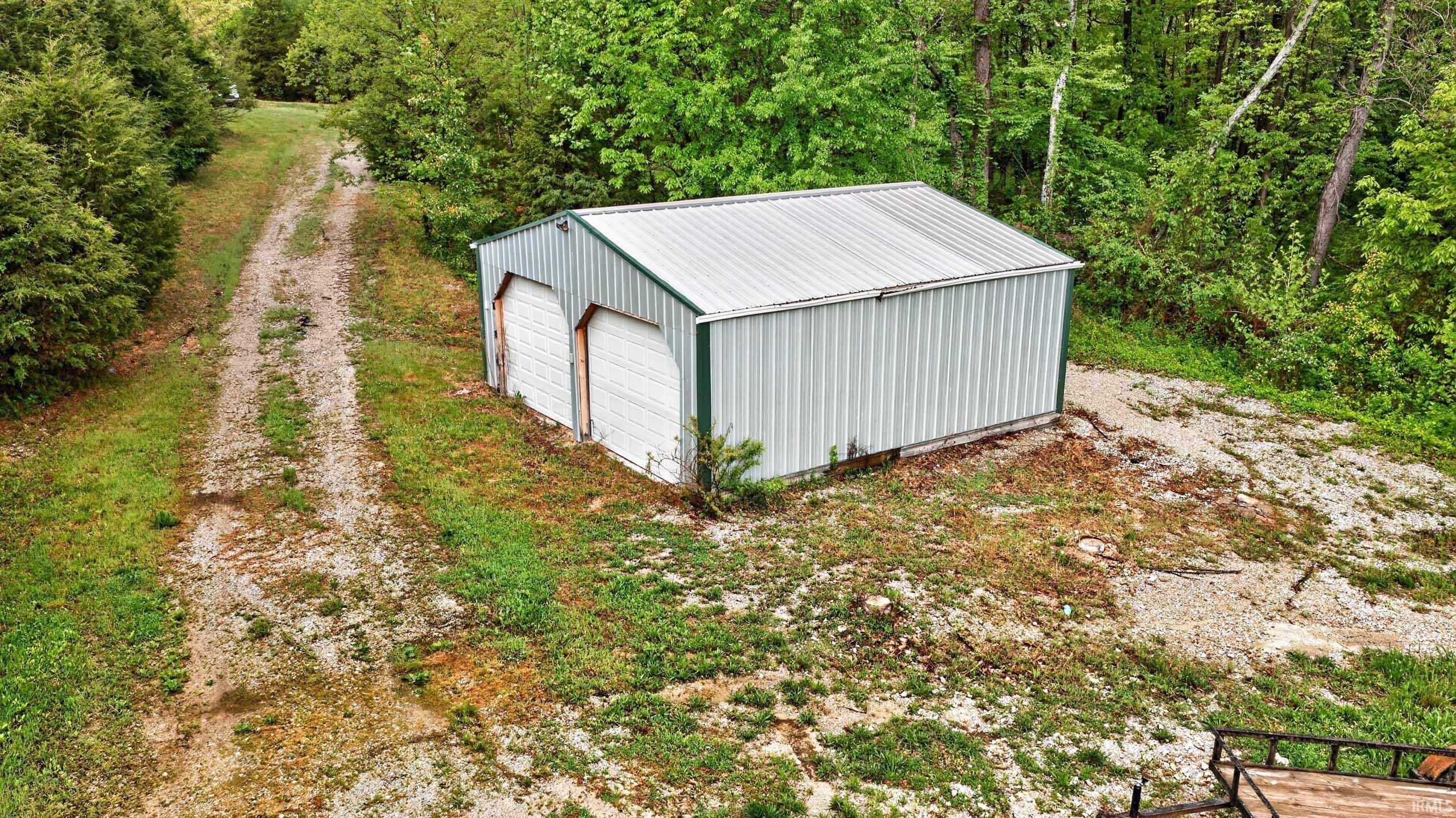 588 Easy Street