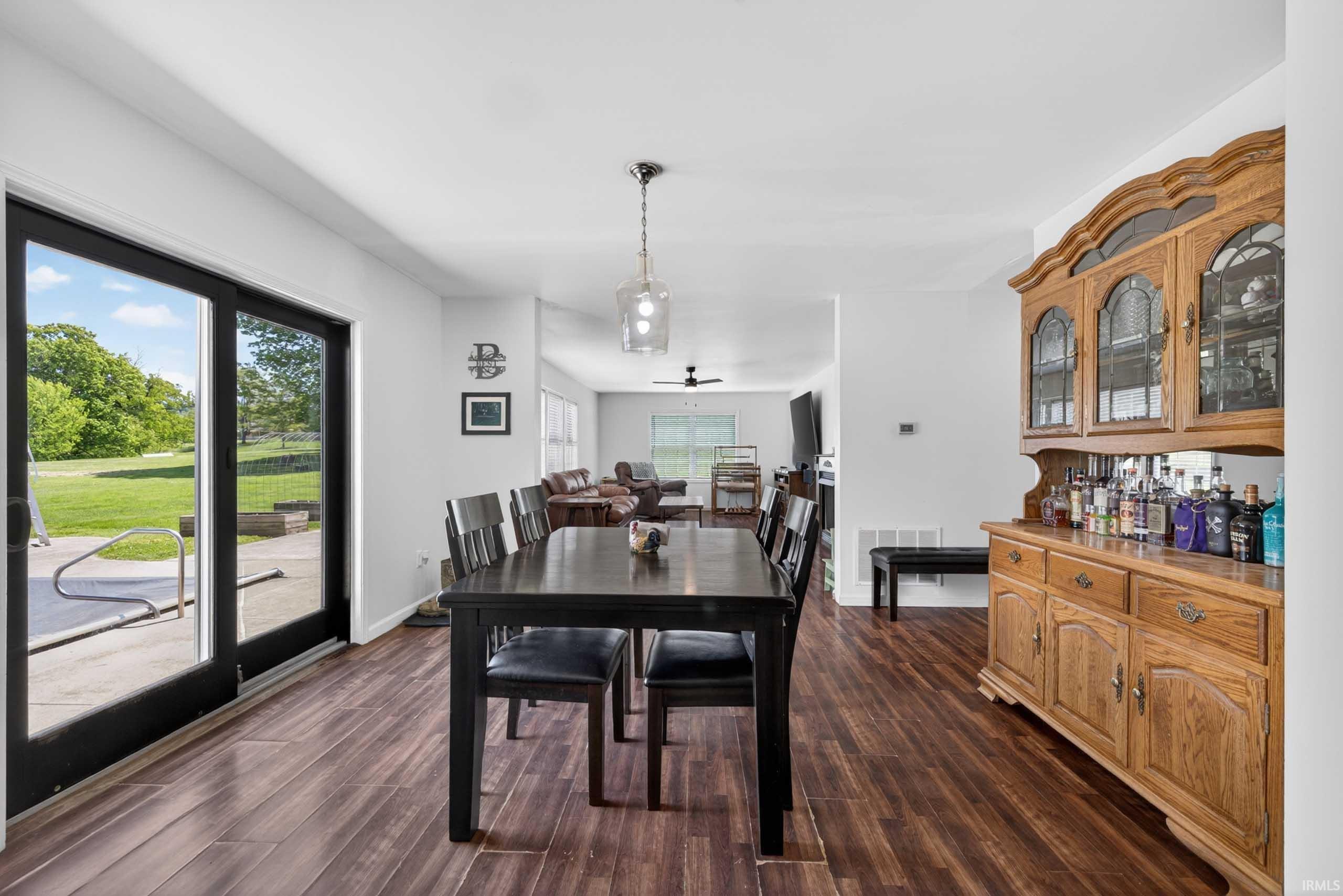 1414 Grand View Road