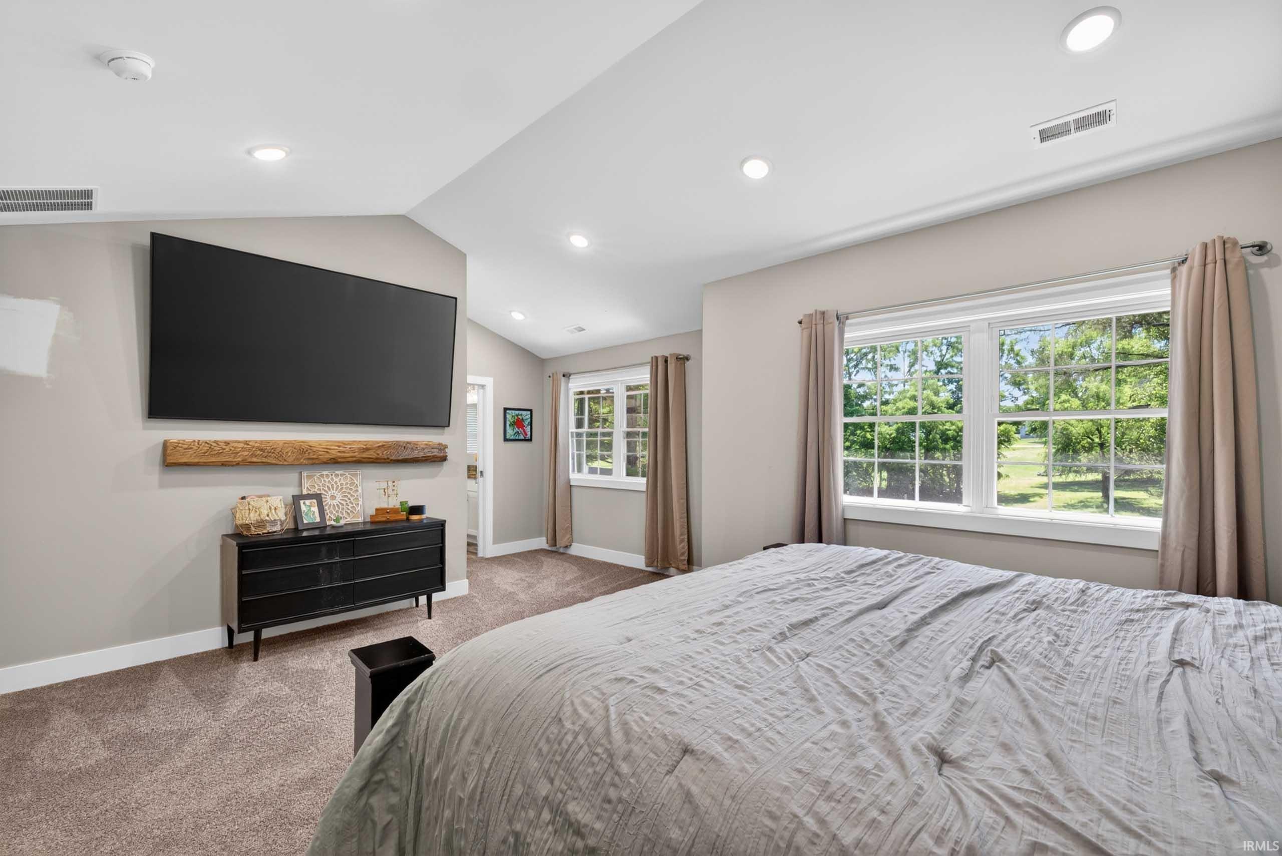 537 Southridge Drive