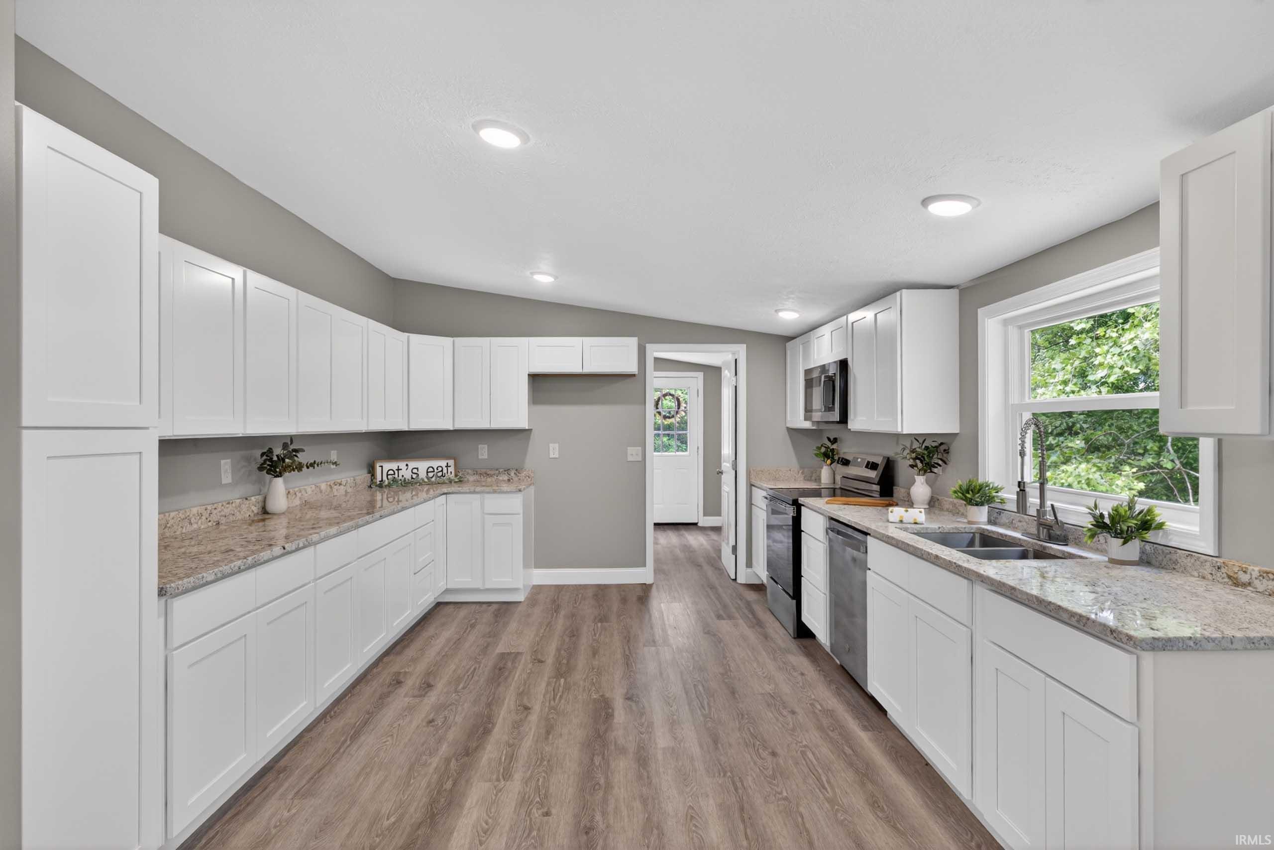 192 Williams Silverville Road