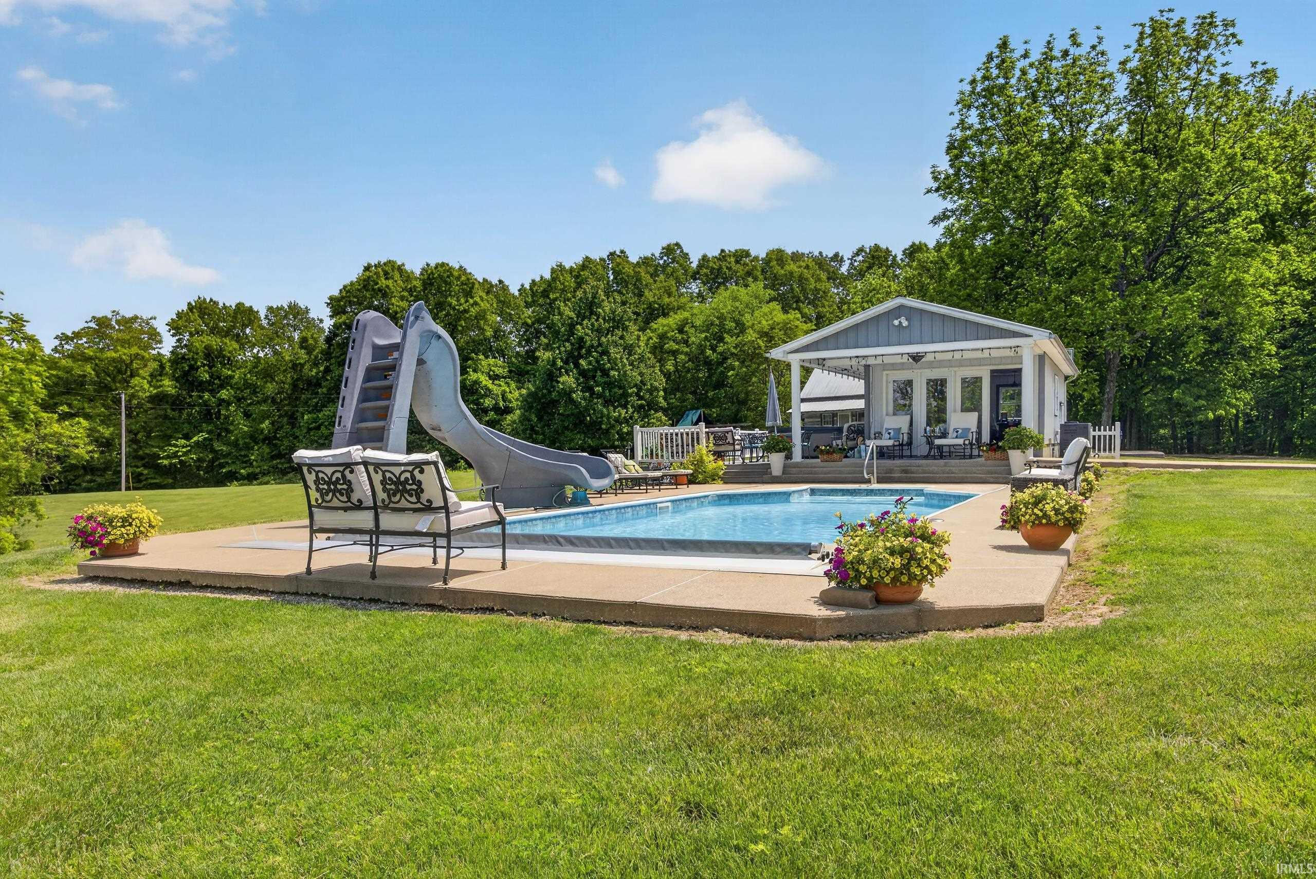717 N Marshall Road