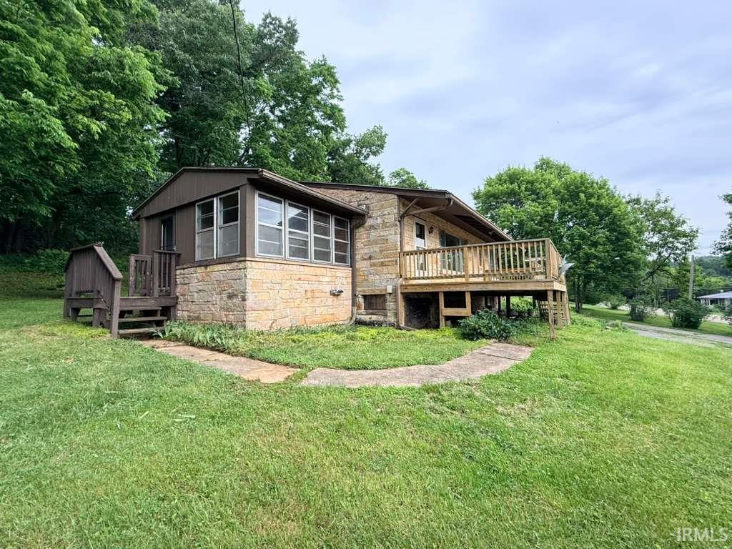109 S Triangle Road