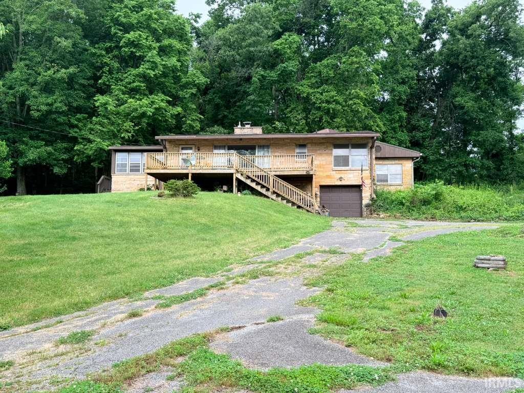 109 S Triangle Road