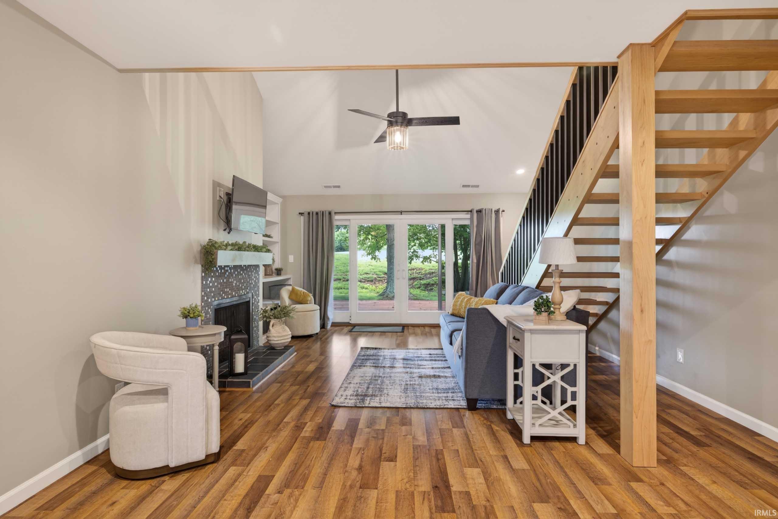 9136 Greenridge Lane