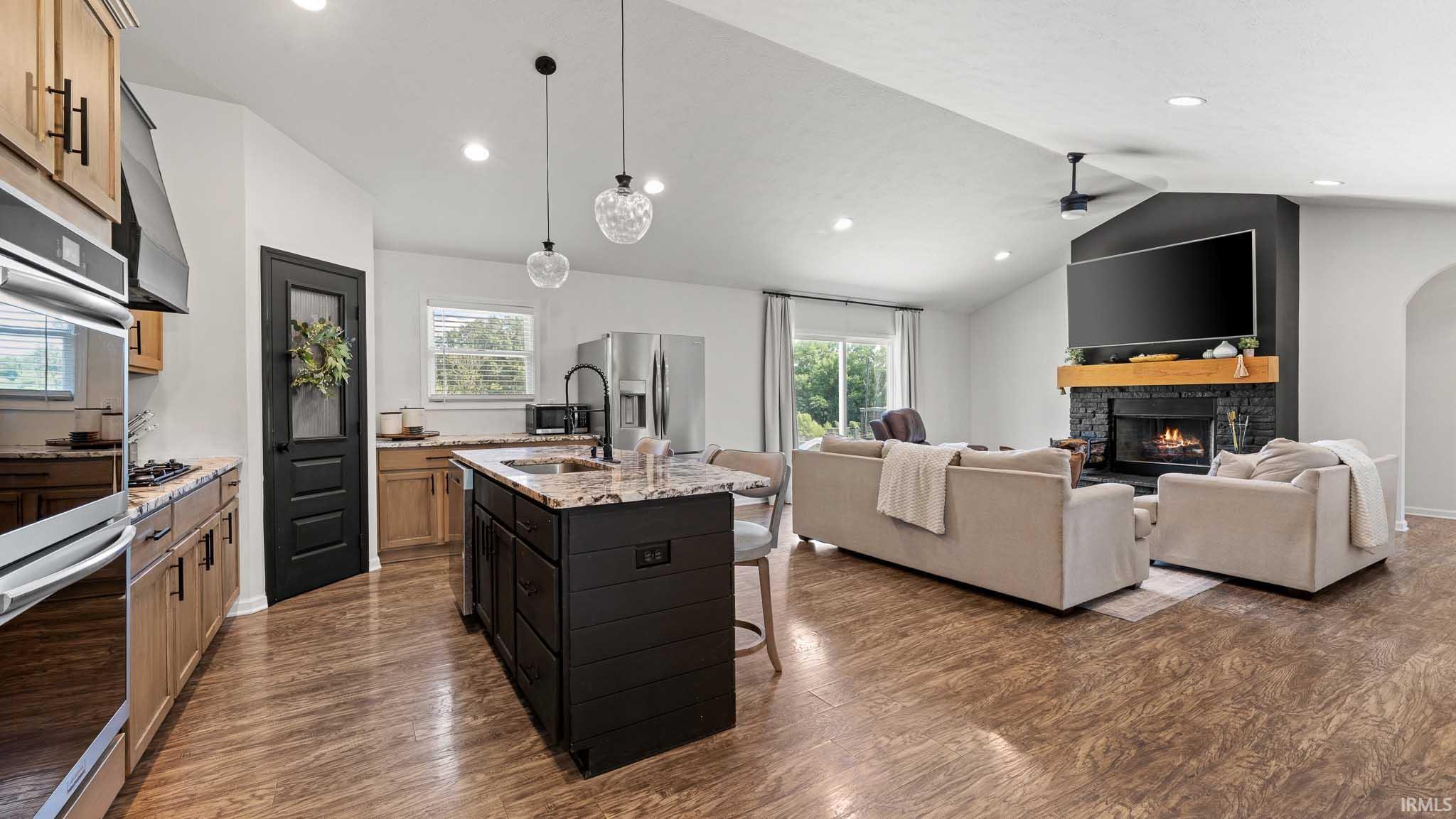 11484 E St Rd 58