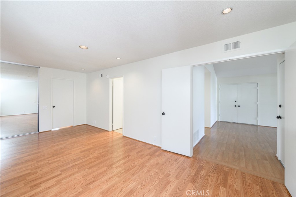 4162 Belvedere Street