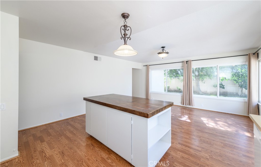 4162 Belvedere Street