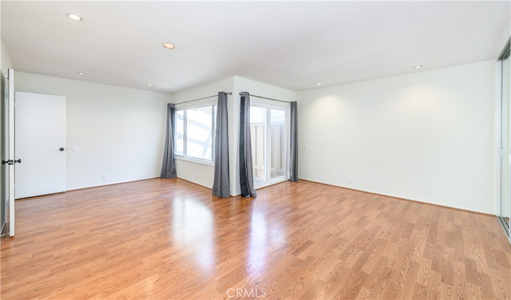 4162 Belvedere Street