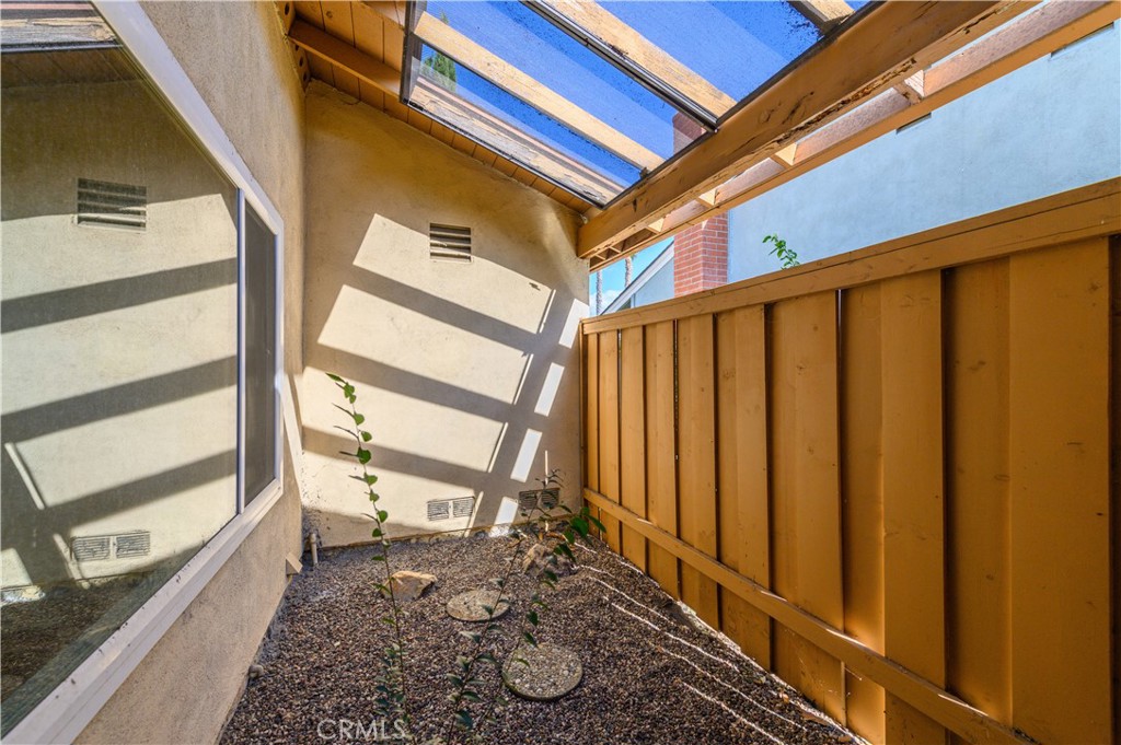 4162 Belvedere Street