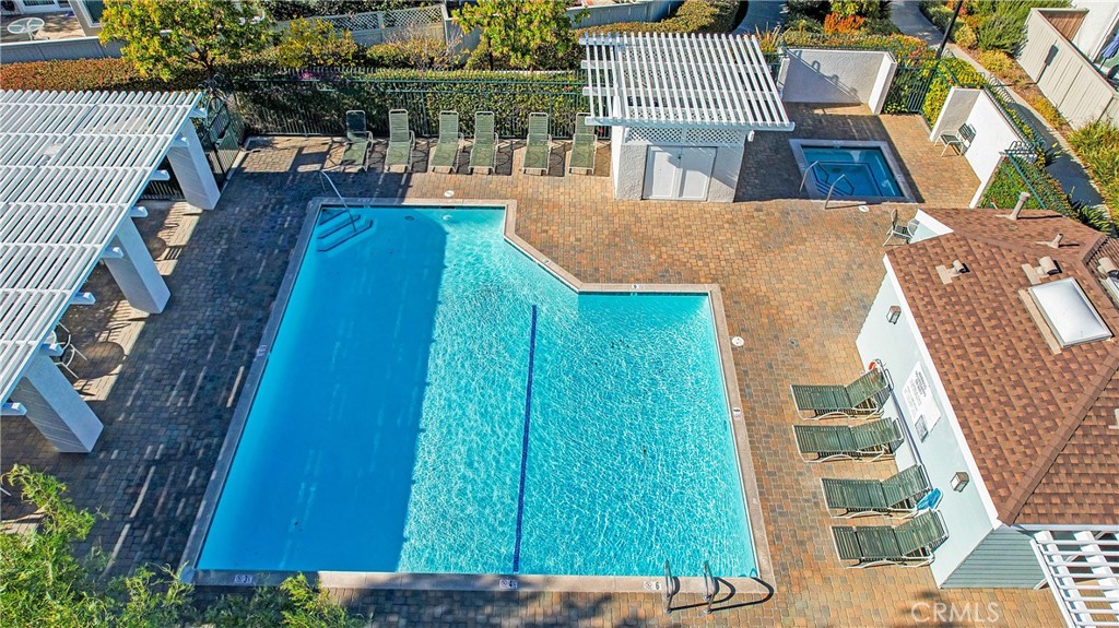 414 Deerfield Avenue 113