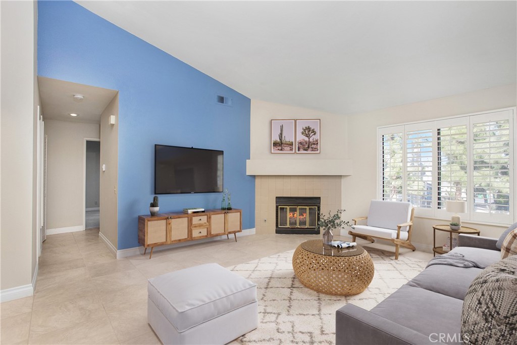 414 Deerfield Avenue 113