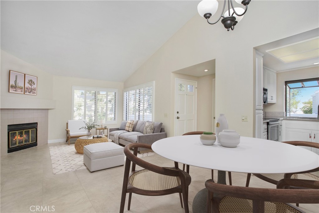 414 Deerfield Avenue 113