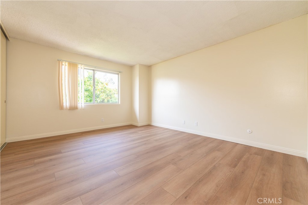 14802 Newport Ave 23C