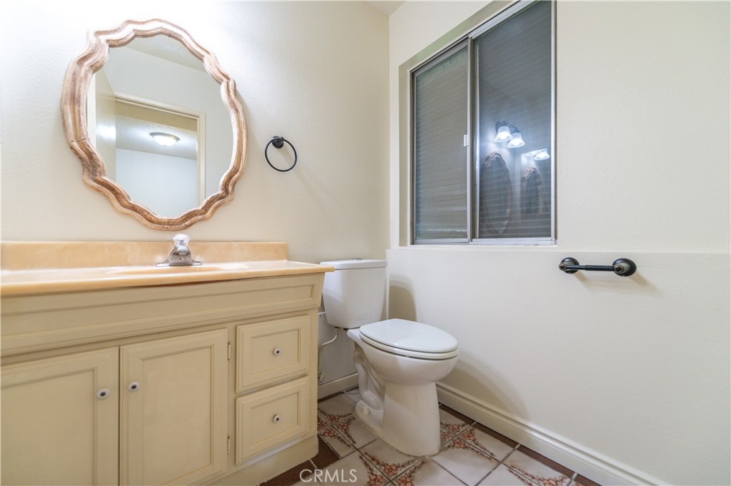 14802 Newport Ave 23C