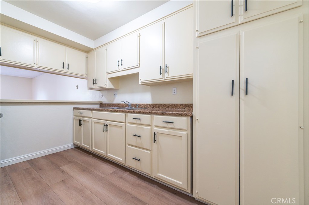 14802 Newport Ave 23C