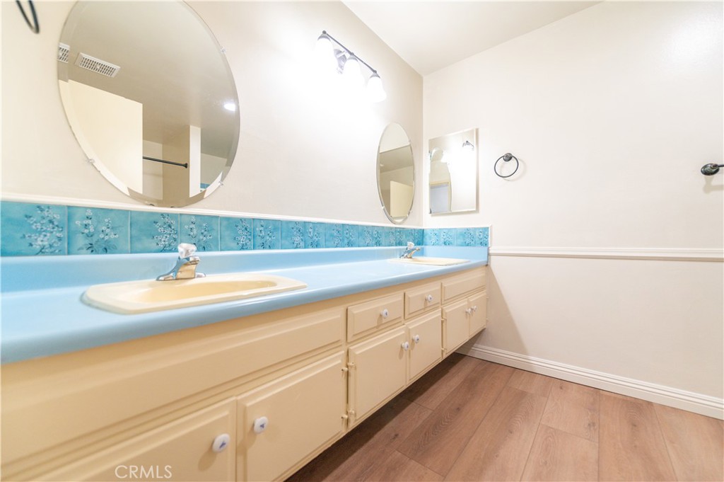 14802 Newport Ave 23C