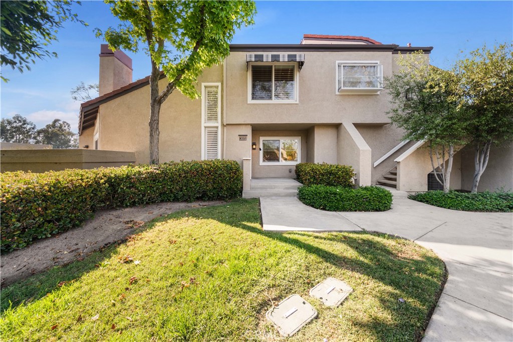 203 Stanford Court 6