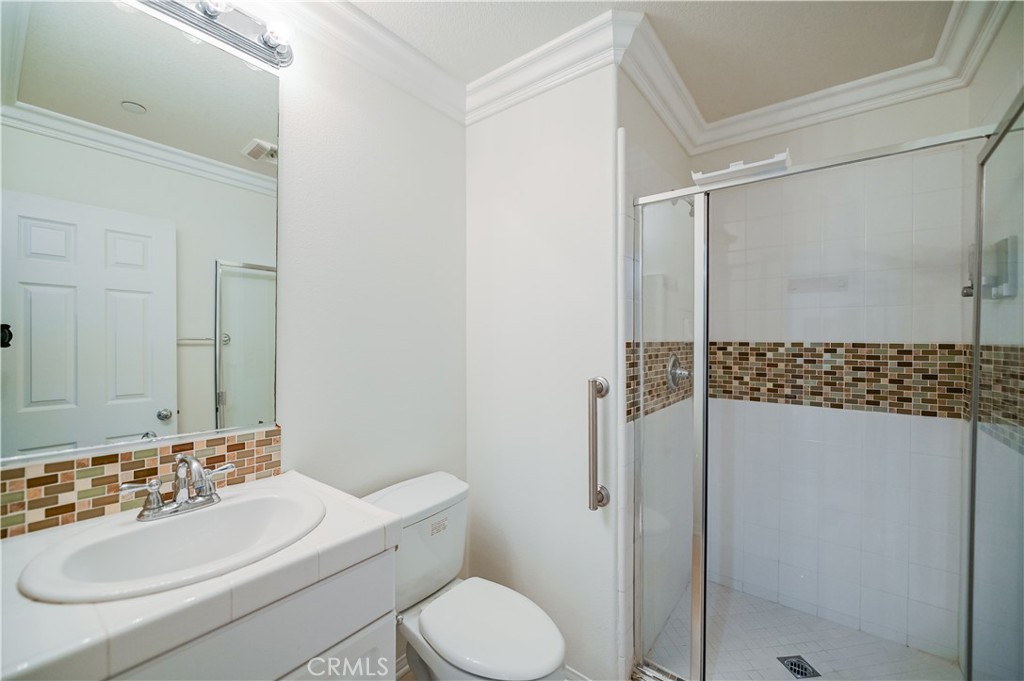 15544 Hollyleaf Place