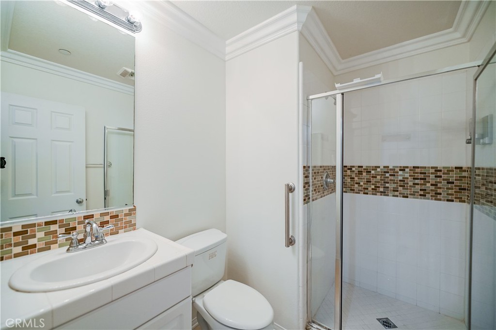 15544 Hollyleaf Place