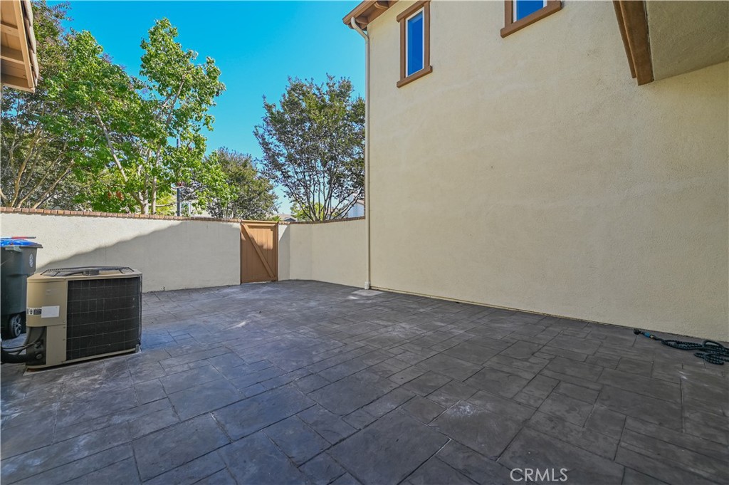 15544 Hollyleaf Place