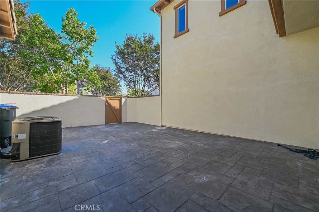 15544 Hollyleaf Place