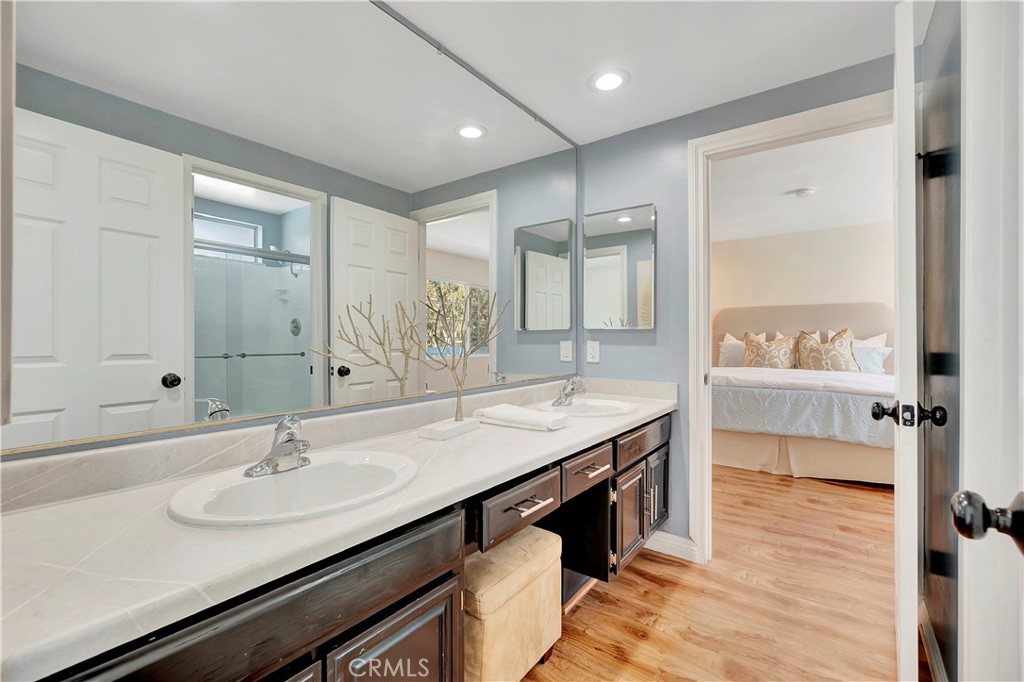 24851 Via Santa Cruz