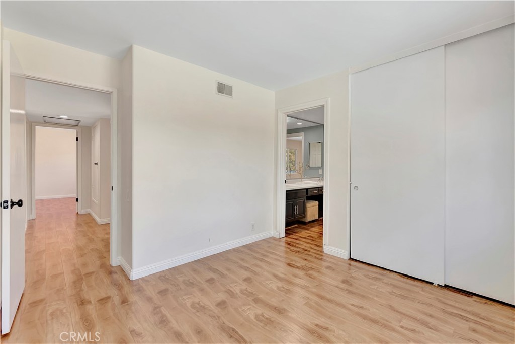 24851 Via Santa Cruz