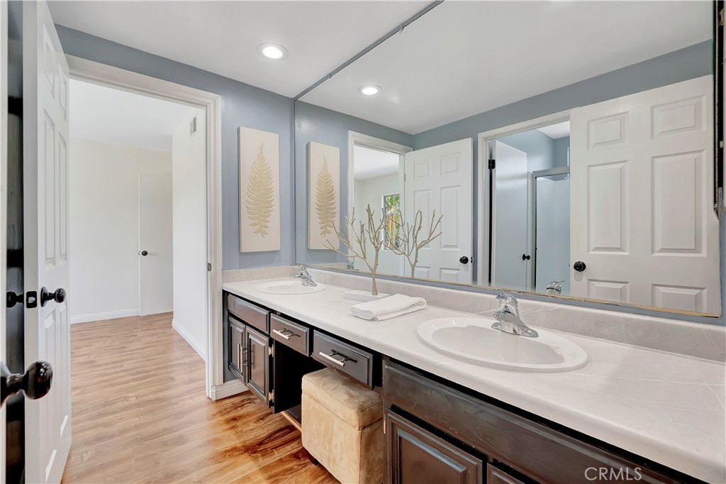 24851 Via Santa Cruz