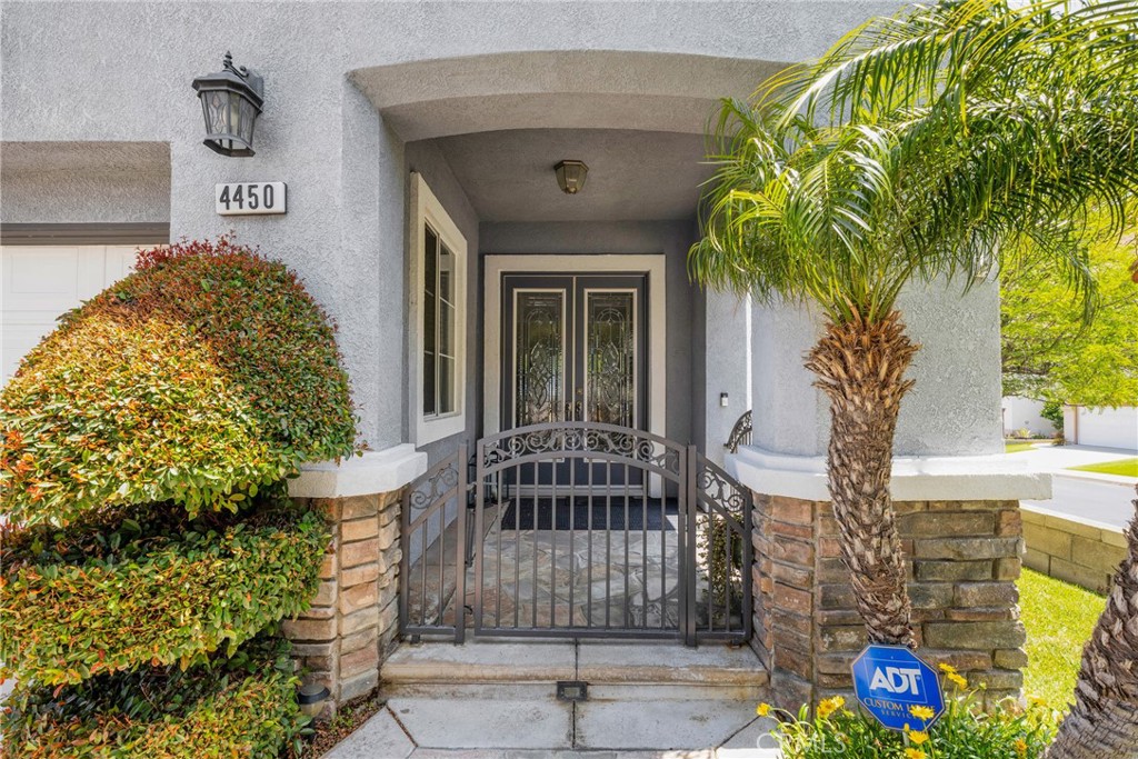 4450 Autumn Glow Court