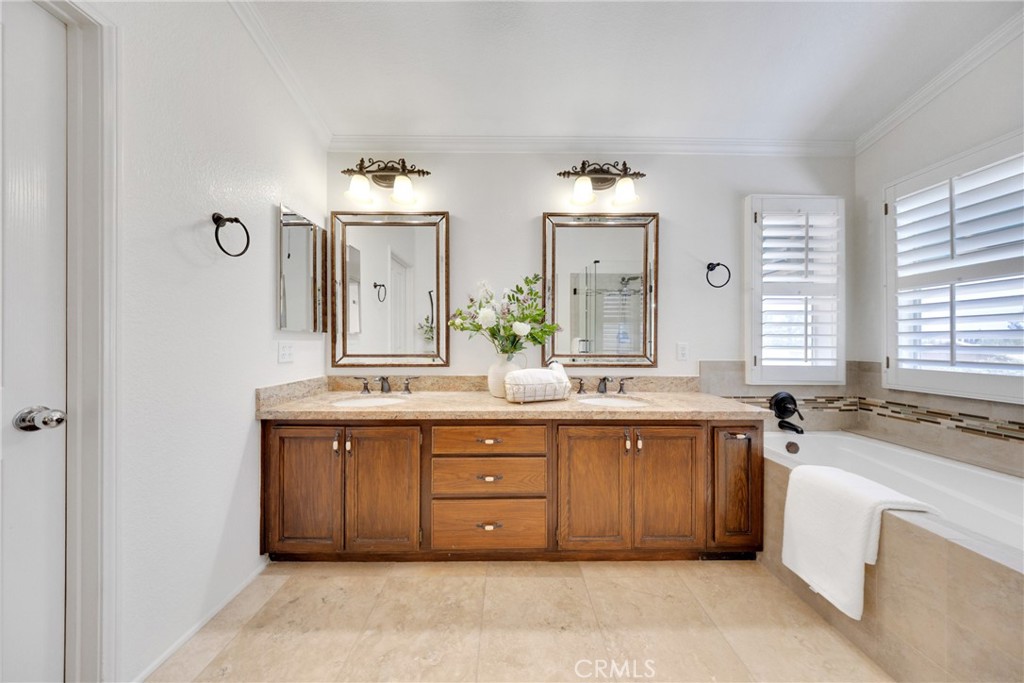 4450 Autumn Glow Court