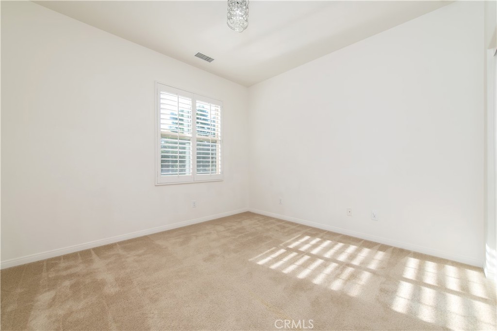 31 Larkfield
