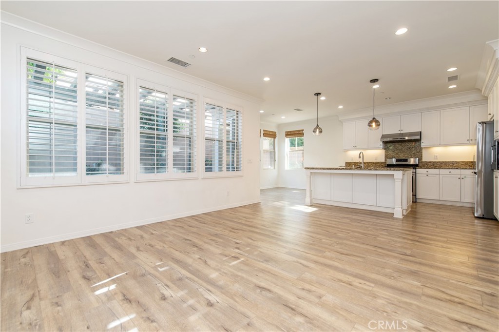 31 Larkfield