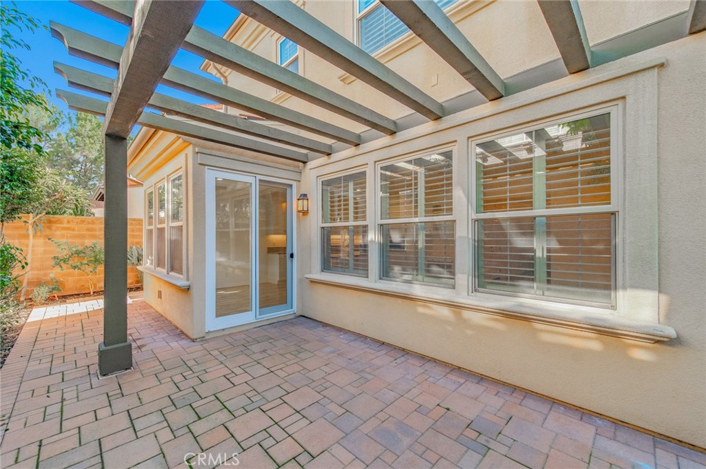 31 Larkfield