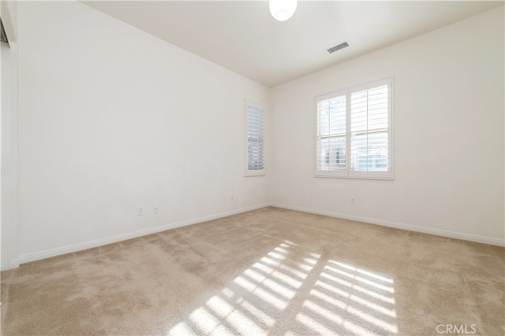 31 Larkfield