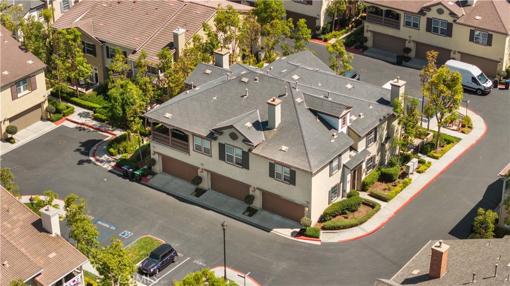 15210 Linden Way