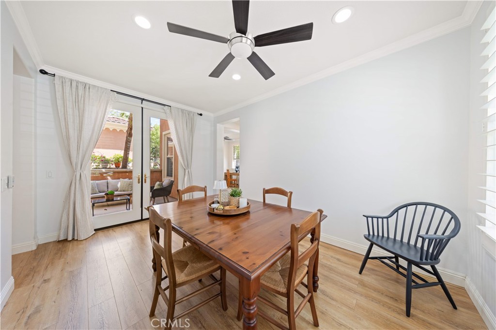 111 Chantilly
