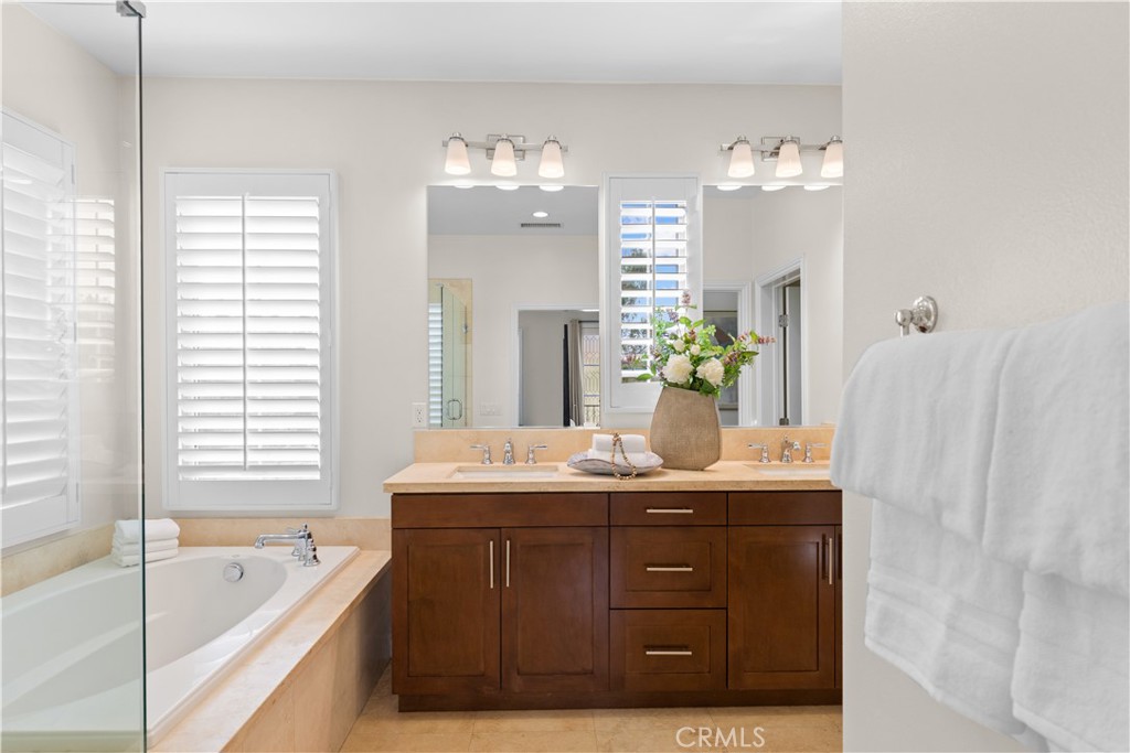 79 Honeyflower