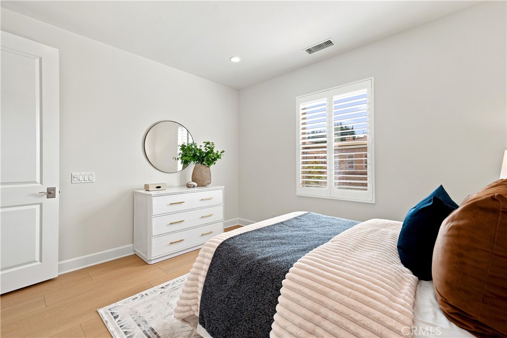 73 Cortland