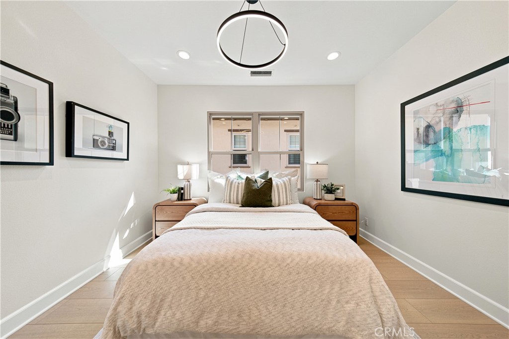 73 Cortland