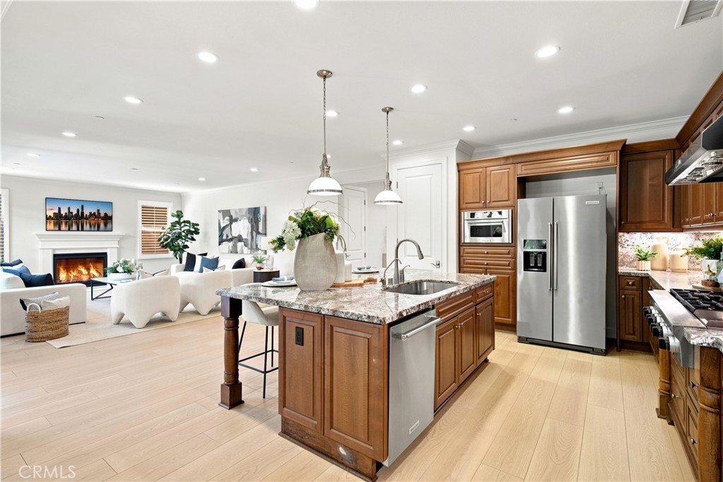 73 Cortland