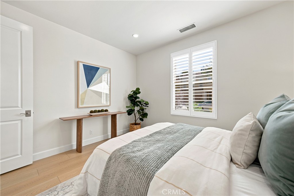 73 Cortland