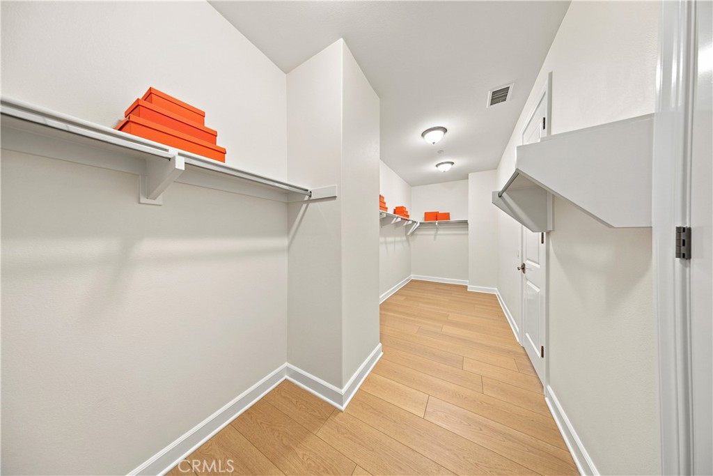 73 Cortland