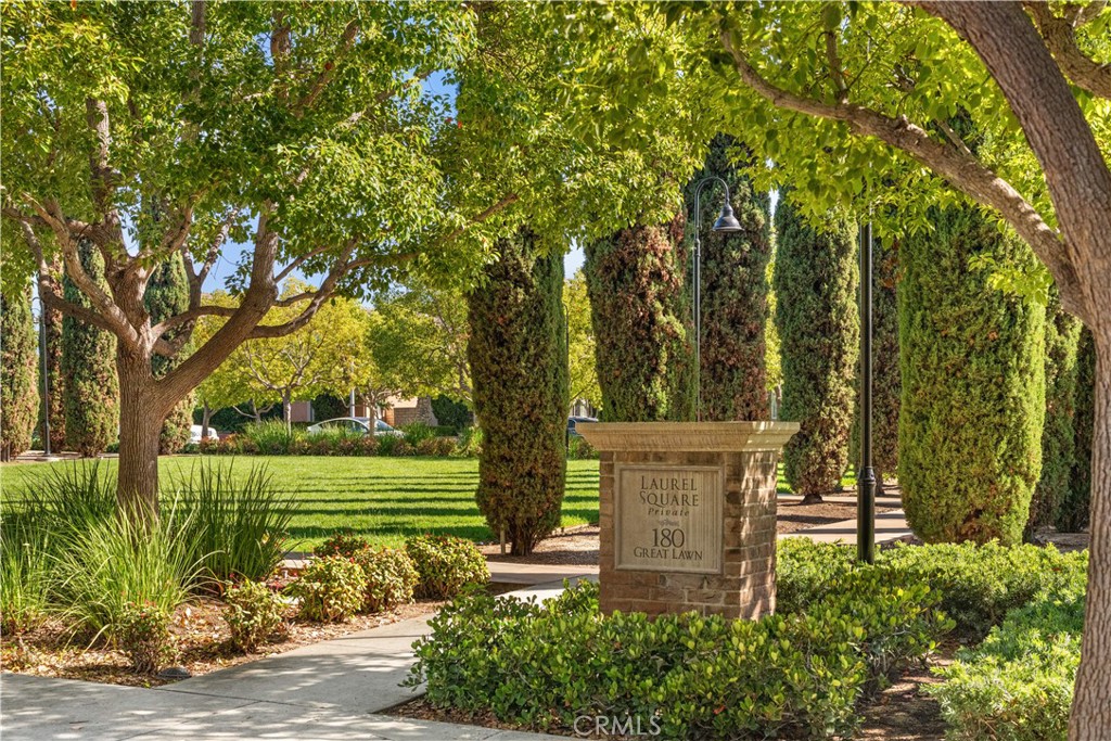 213 Great Lawn