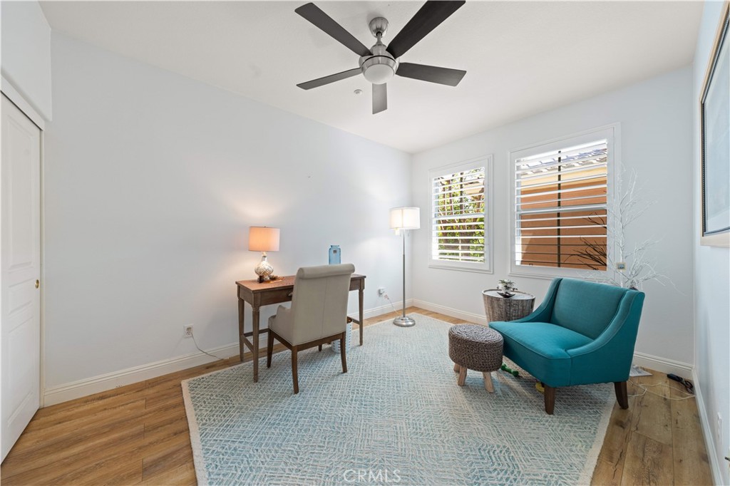 111 Chantilly
