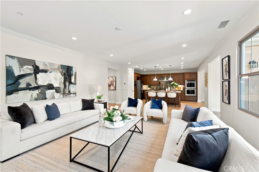 73 Cortland