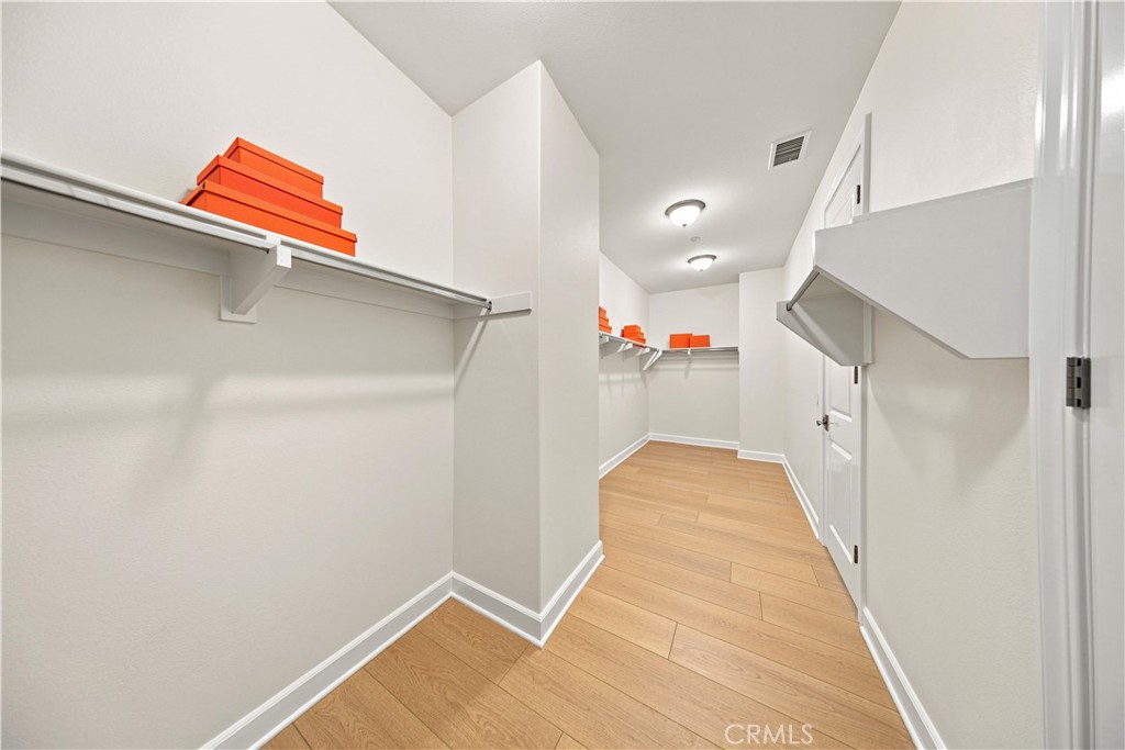 73 Cortland