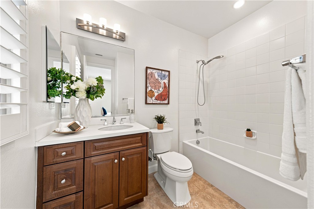 73 Cortland