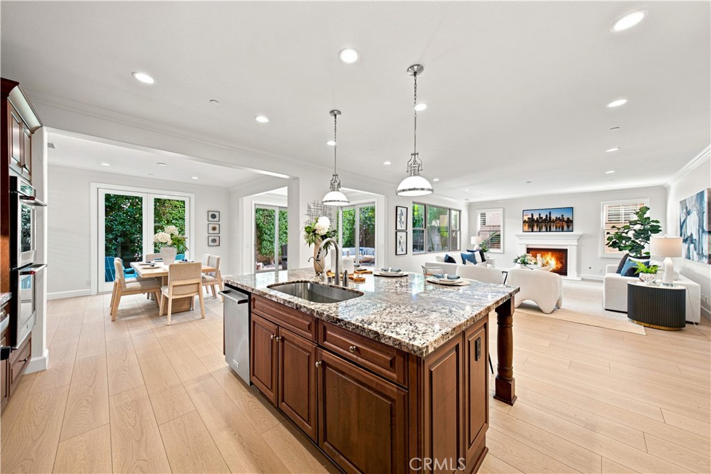 73 Cortland