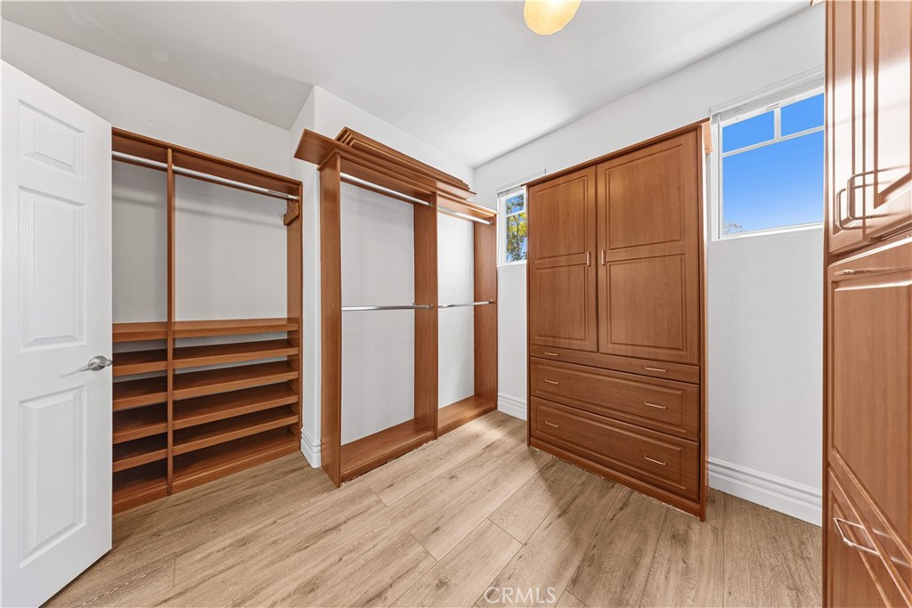 1 Sommerville Pl